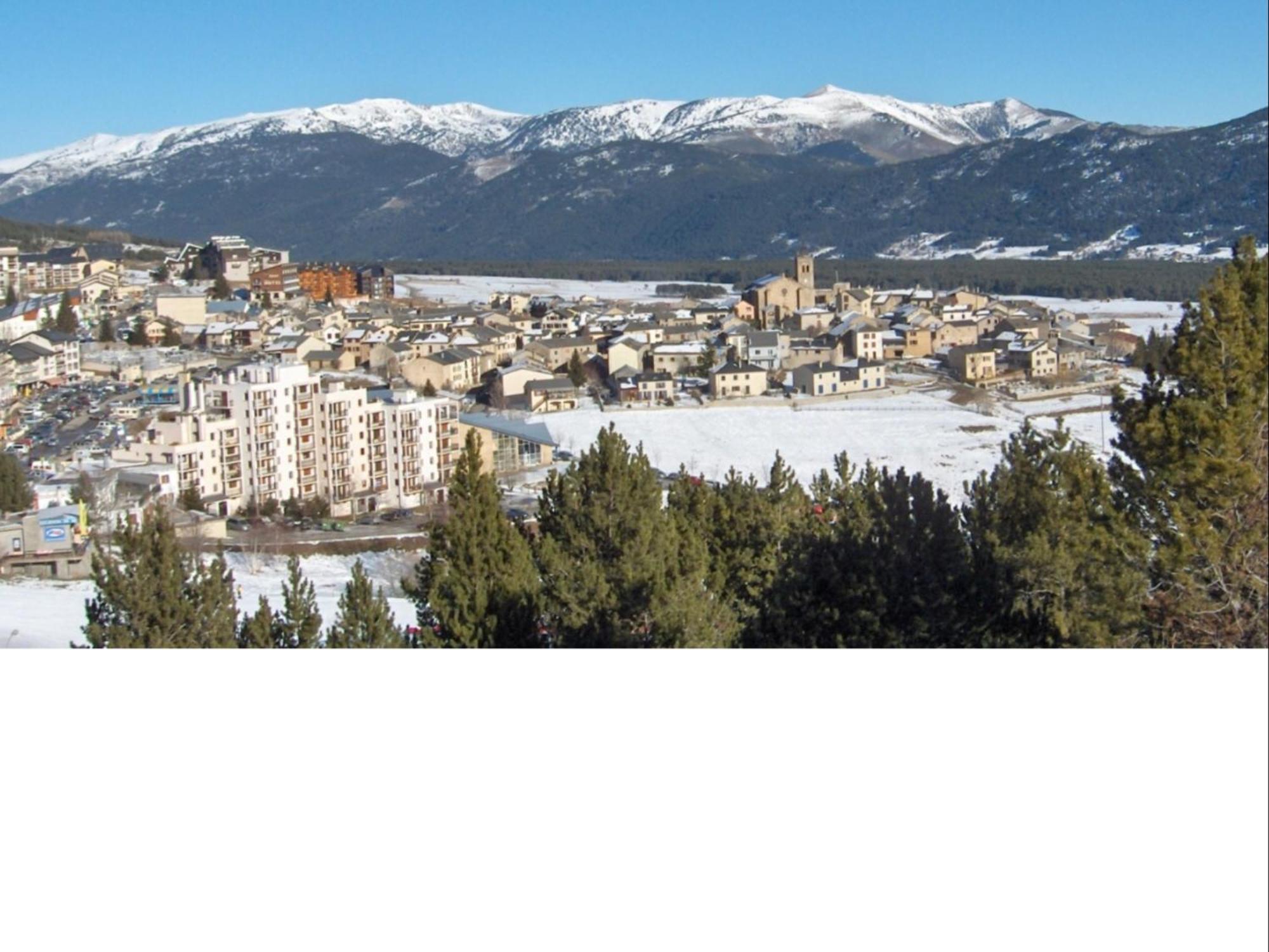 Entre Lacs Et Montagnes Les Angles  Kültér fotó